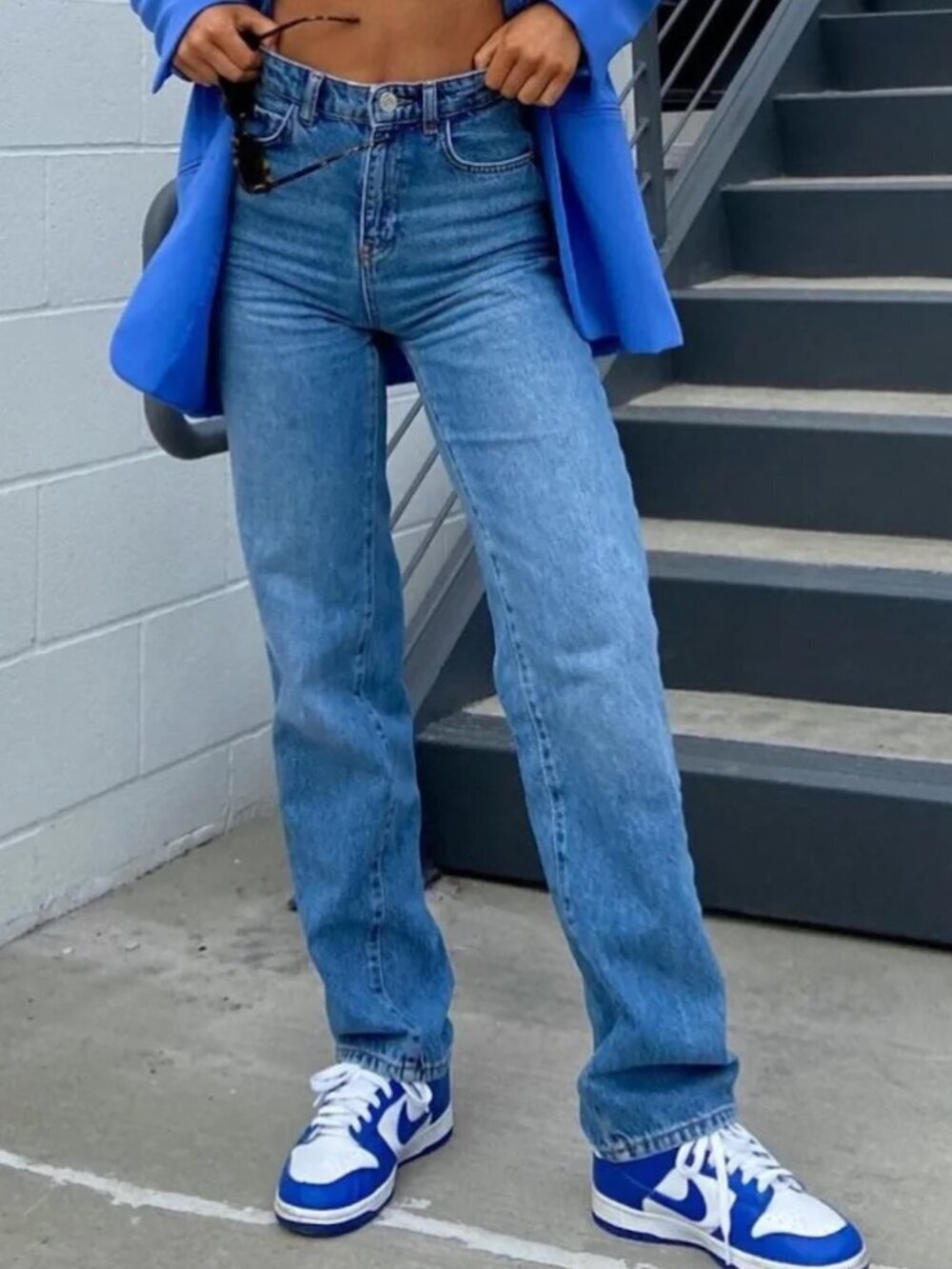 Zara High Waisted Straight Leg Jeans 100% Cotton Blue Denim Size 4